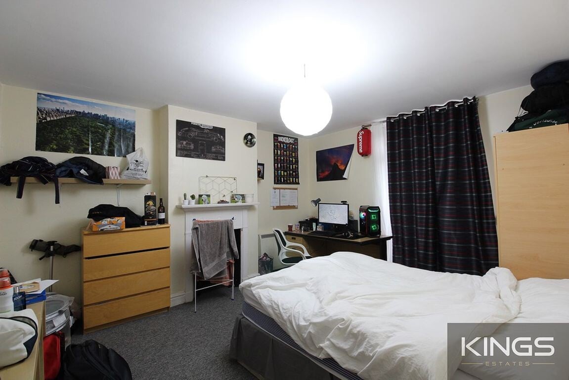 4 bedroom house for rent University Road, Southampton, SO17 1TL UniHomes