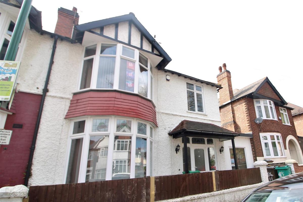 8 bedroom house for rent Harrington Drive, Nottingham, NG7 1JN UniHomes