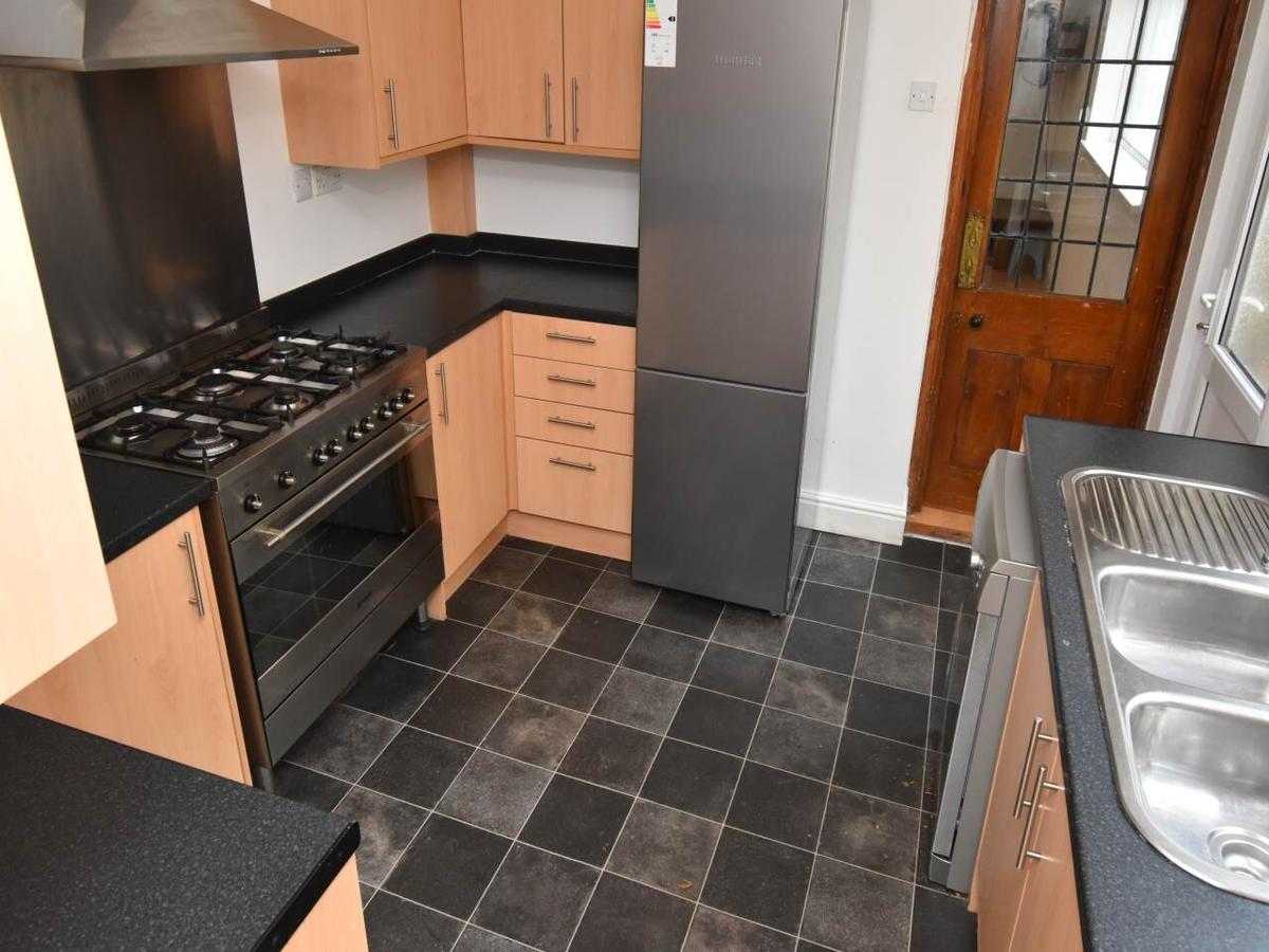 6 bedroom house for rent King Edwards Road, Brynmill, Swansea, SA1 4LW