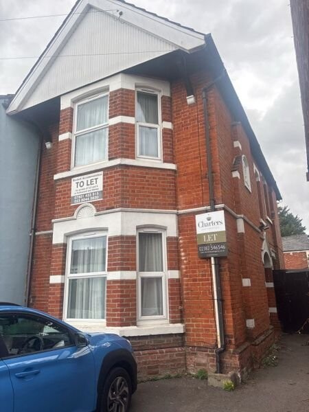 6 bedroom house on Earls Road, Portswood, Southampton