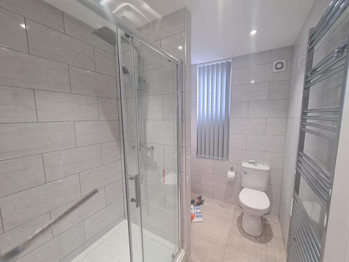 3 bedroom house for rent Woodview Road, Leeds, LS11 7EA UniHomes