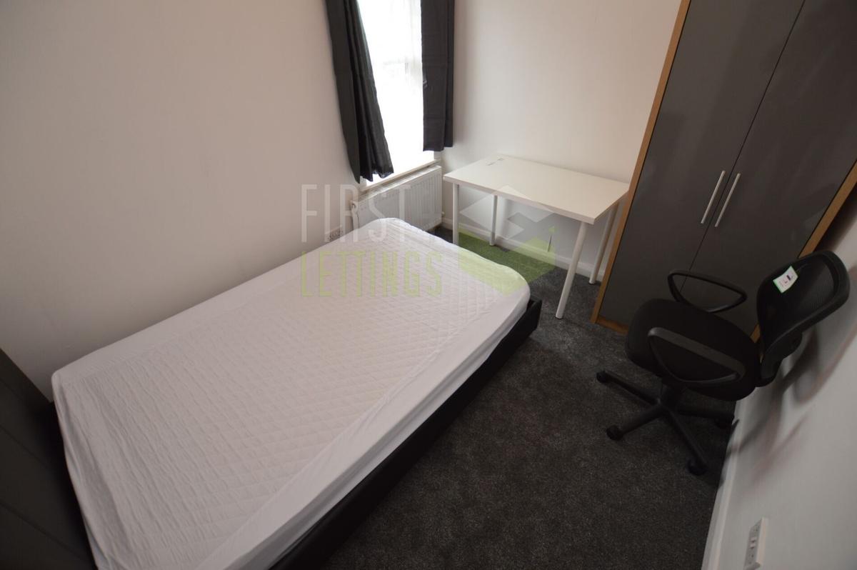 4 bedroom house for rent Welland Street, Leicester, LE2 1DP UniHomes