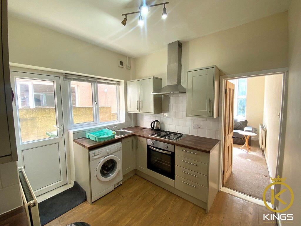 4 bedroom house for rent Walmer Road, Portsmouth, PO1 5AU UniHomes