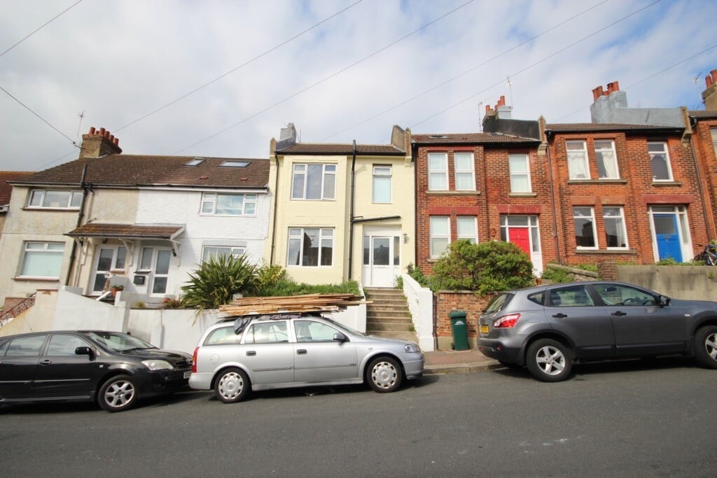 4 bedroom house for rent Milner Road, Brighton, BN2 4BQ UniHomes