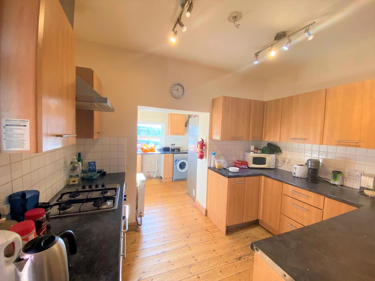 8 bedroom house for rent Rothbury Terrace, Newcastle, NE6 5XJ UniHomes