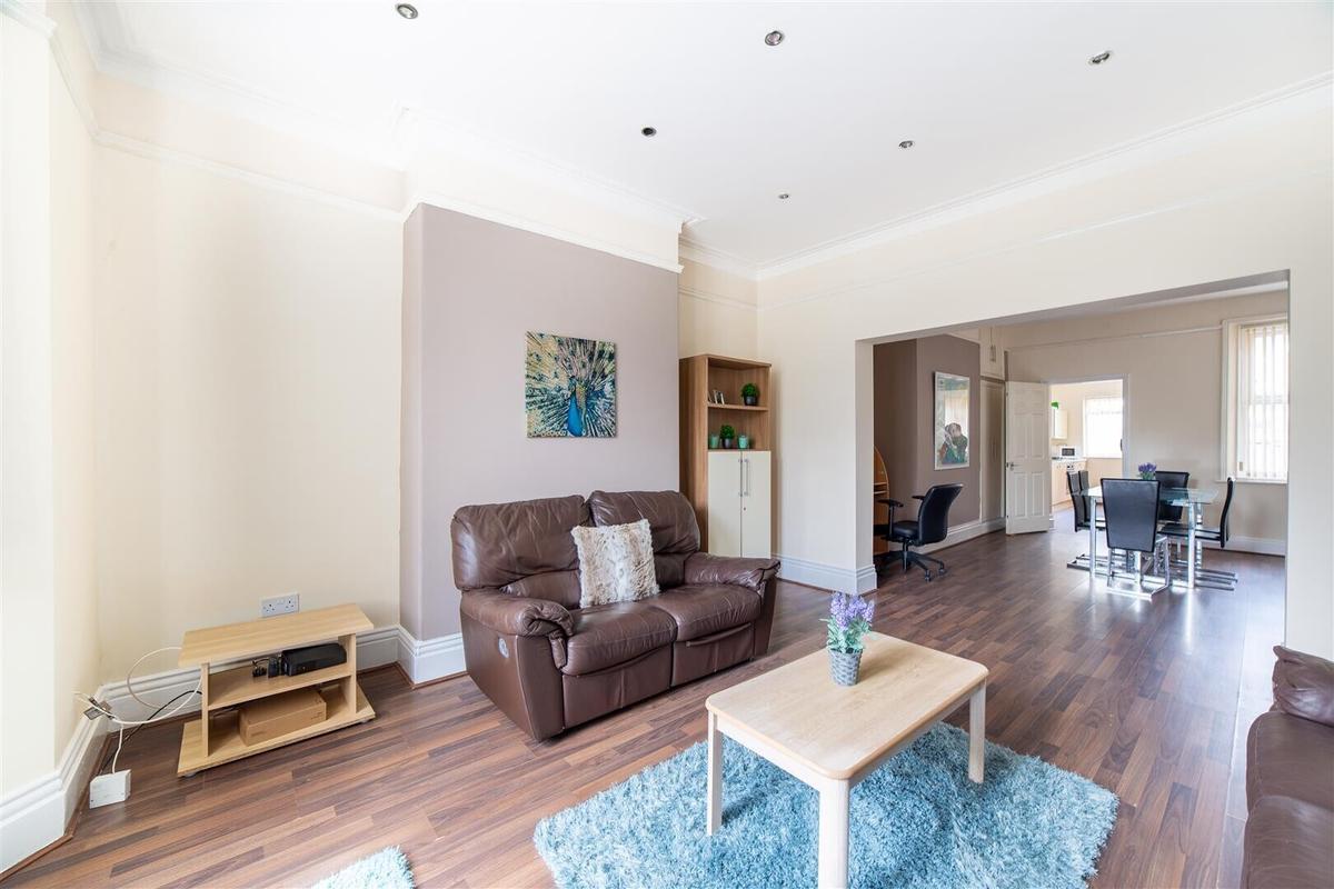 4 bedroom house for rent Rothbury Terrace, Newcastle, NE6 5DE UniHomes