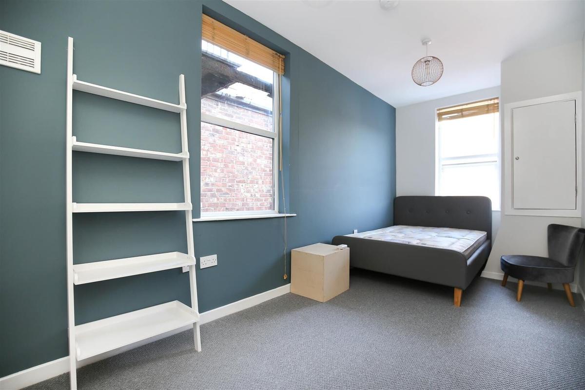 6 bedroom apartment for rent Heaton Road, Newcastle, NE6 5HN UniHomes