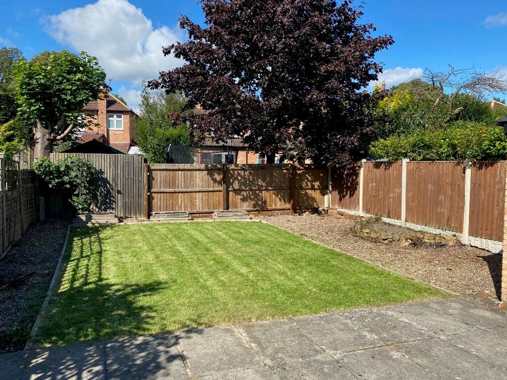 3 bedroom house for rent Sutton Passeys Crescent, Nottingham, NG8 1EA