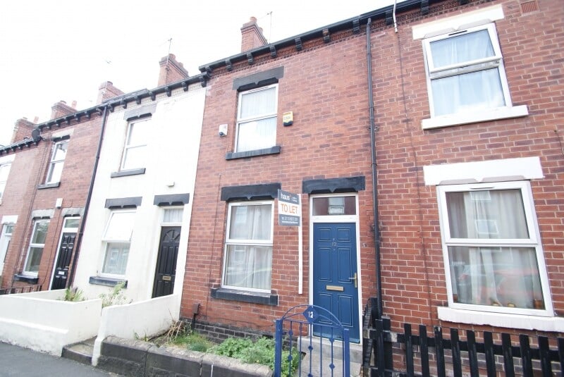 4 bedroom house for rent Carberry Place, Leeds, LS6 1QJ UniHomes