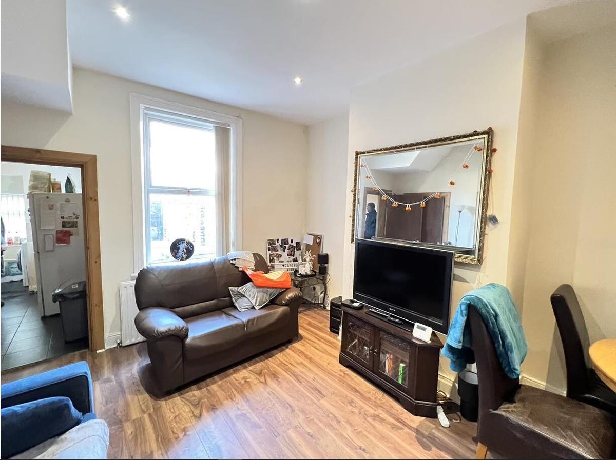 4 bedroom house for rent Cardigan Terrace, Newcastle, NE6 5NU UniHomes