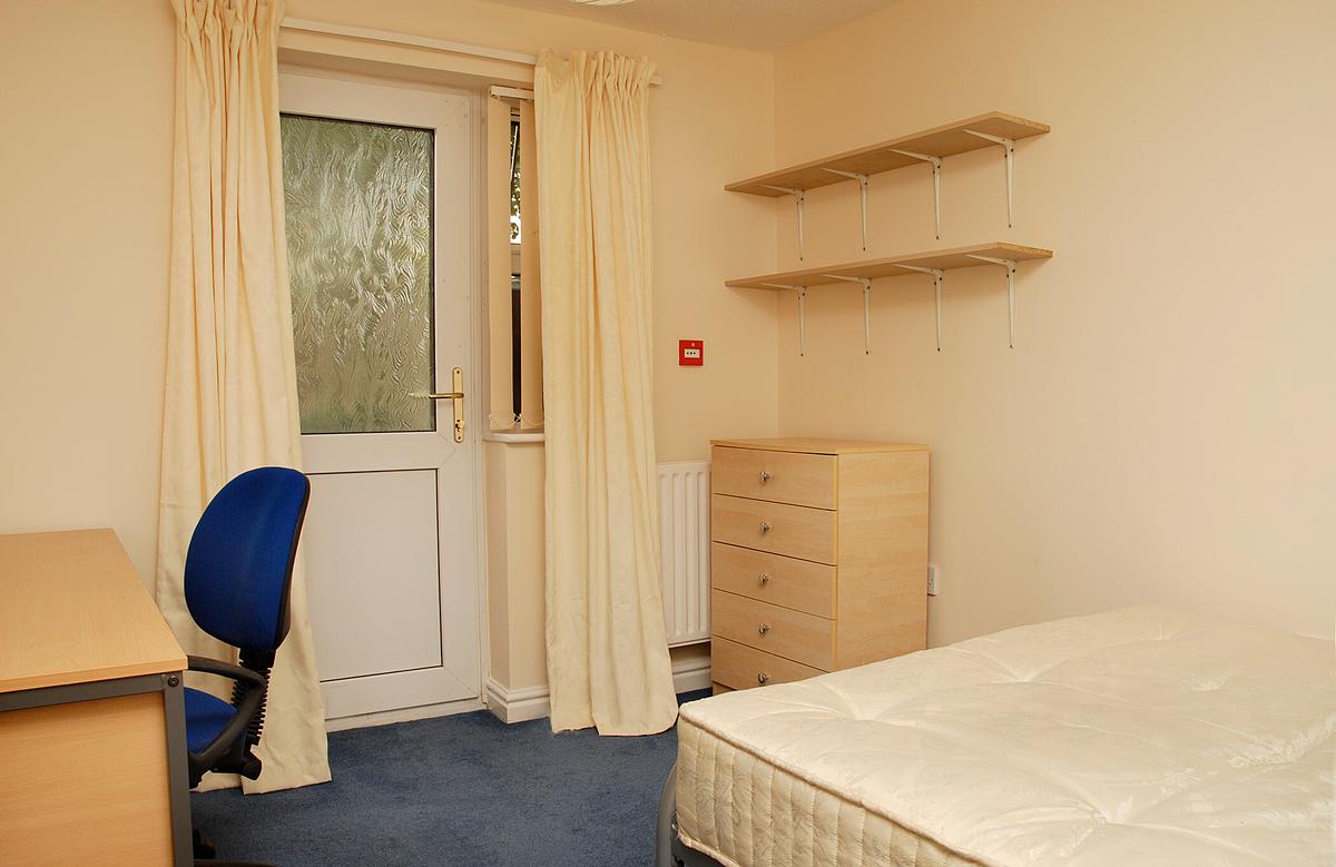 7 bedroom house for rent Wellington Road, Manchester, M14 6BN UniHomes