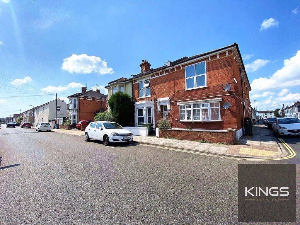 5 bedroom house for rent Francis Avenue, Portsmouth, PO4 0HP UniHomes