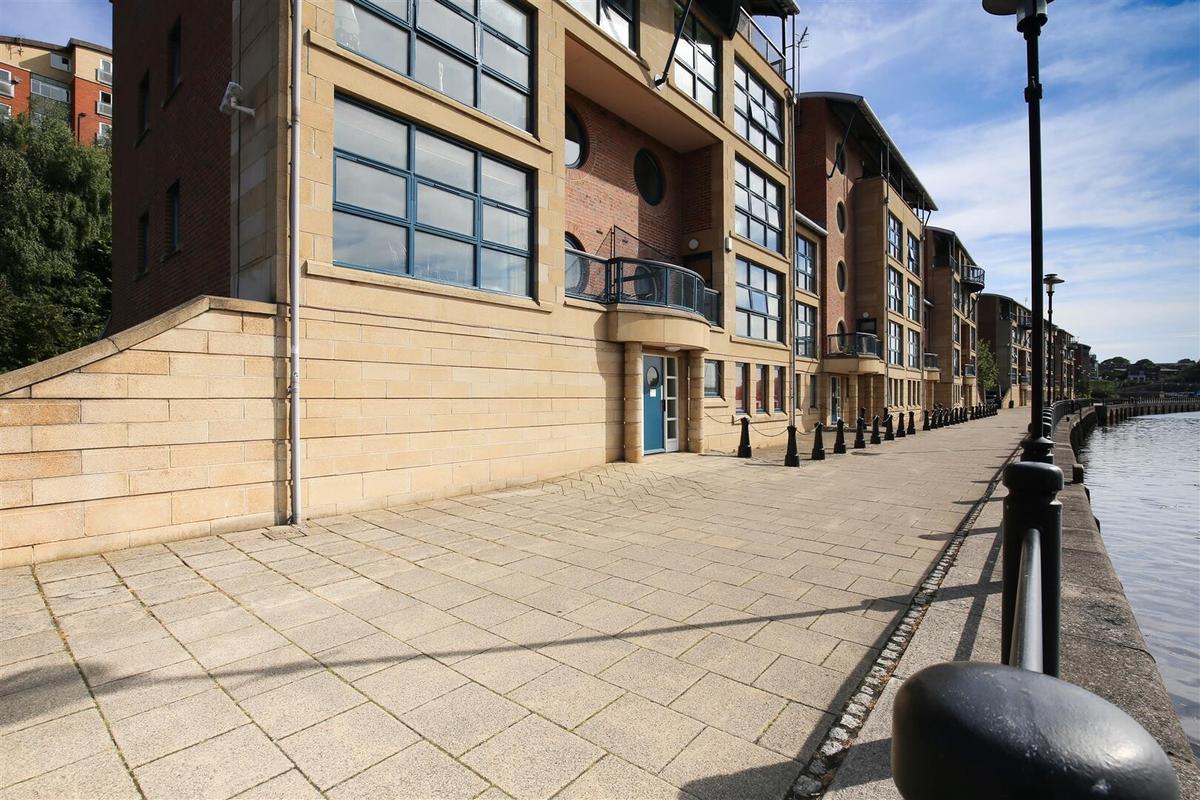 3 bedroom house for rent Mariners Wharf, Newcastle, NE1 2BJ UniHomes