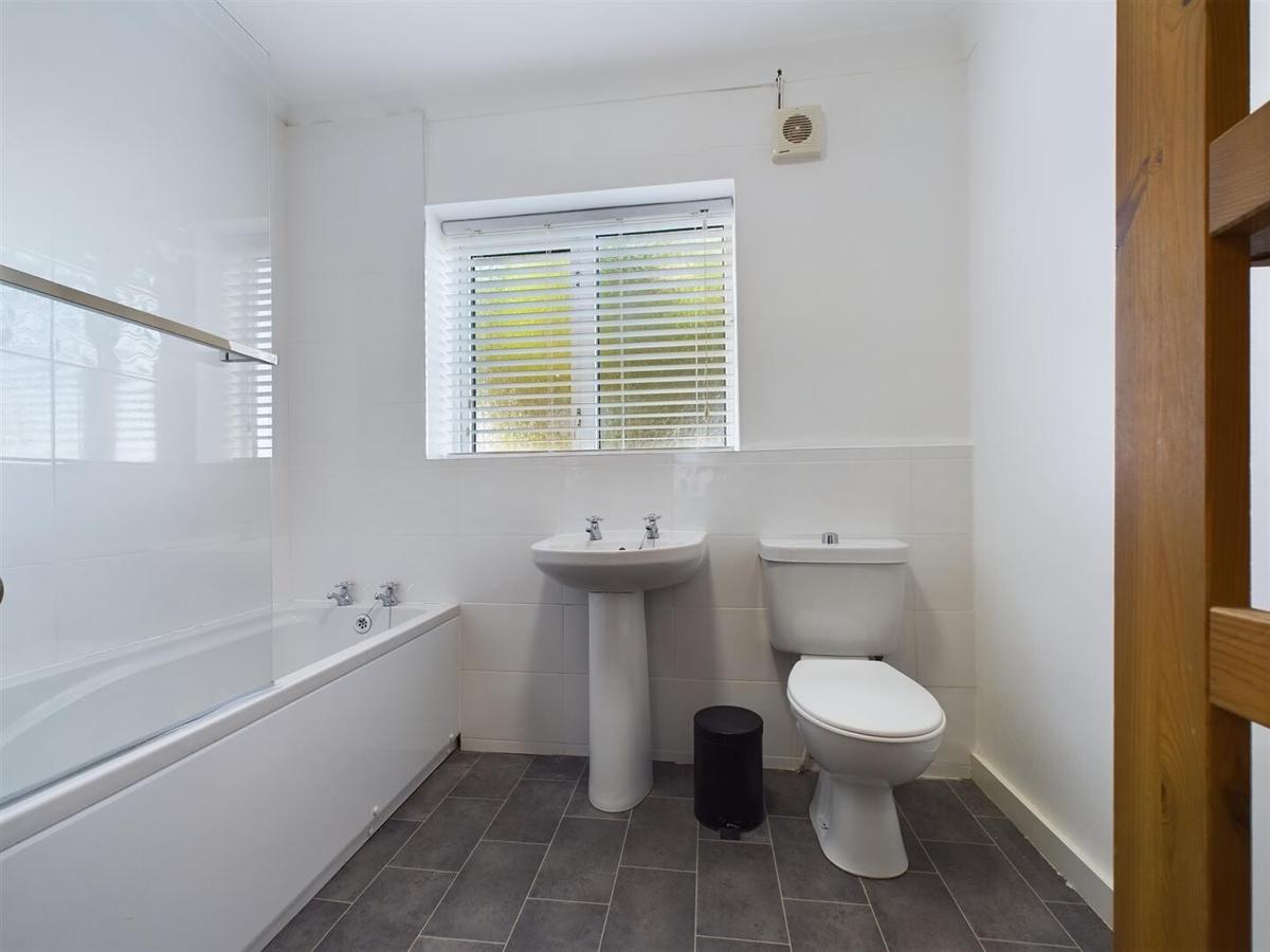 4 bedroom house for rent Carlyle Avenue, Brighton, BN2 4DR UniHomes