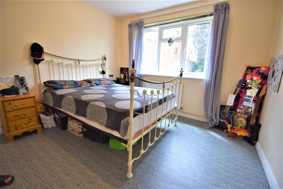 2 bedroom apartment for rent Culworth House, Surrey, GU1 2AS UniHomes