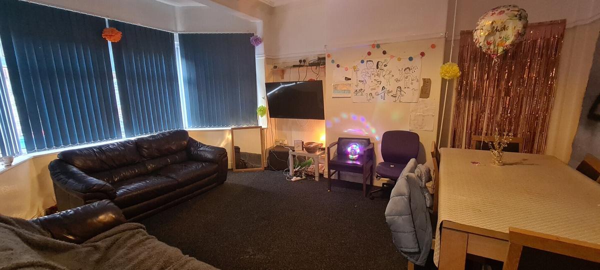 6 bedroom house for rent Crookesmoor Road, Sheffield, S10 1BG UniHomes