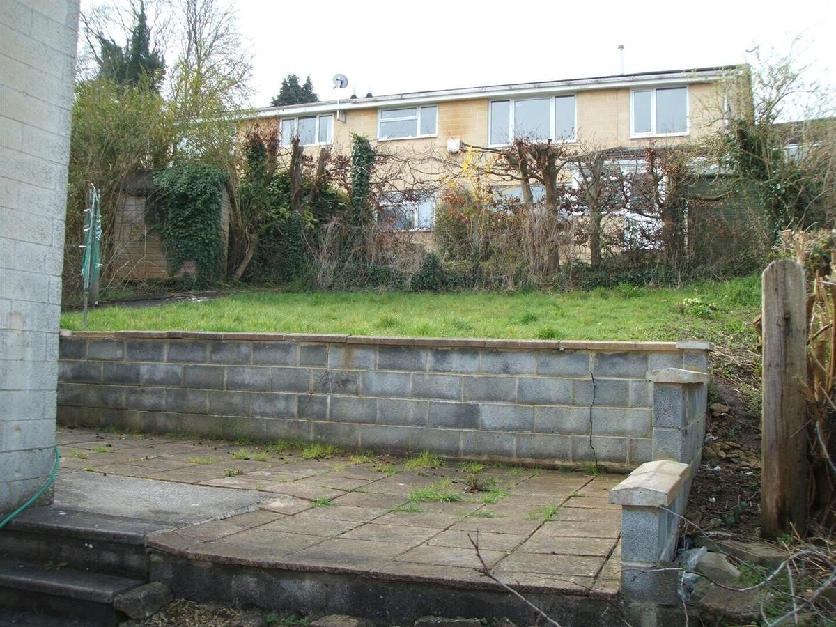 4 bedroom house for rent Edgeworth Road, Bath, BA2 2LU UniHomes