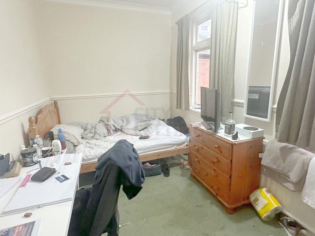 5 bedroom house for rent Gregory Boulevard, Nottingham, NG7 6BE UniHomes