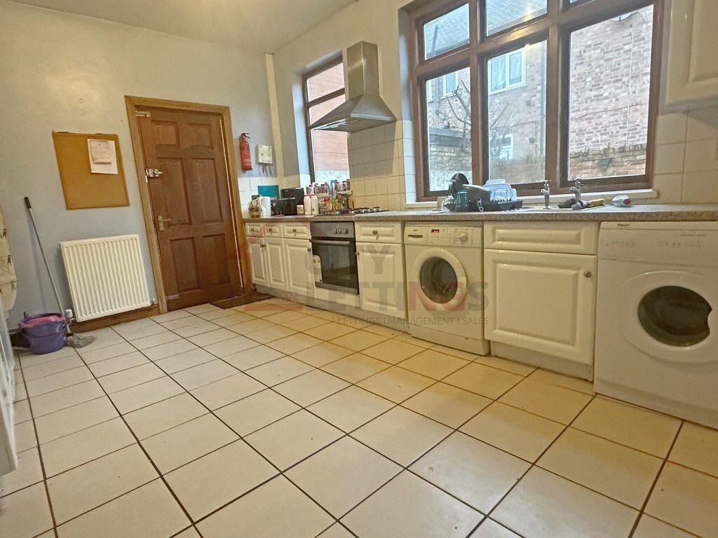 5 bedroom house for rent Gregory Boulevard, Nottingham, NG7 6BE UniHomes