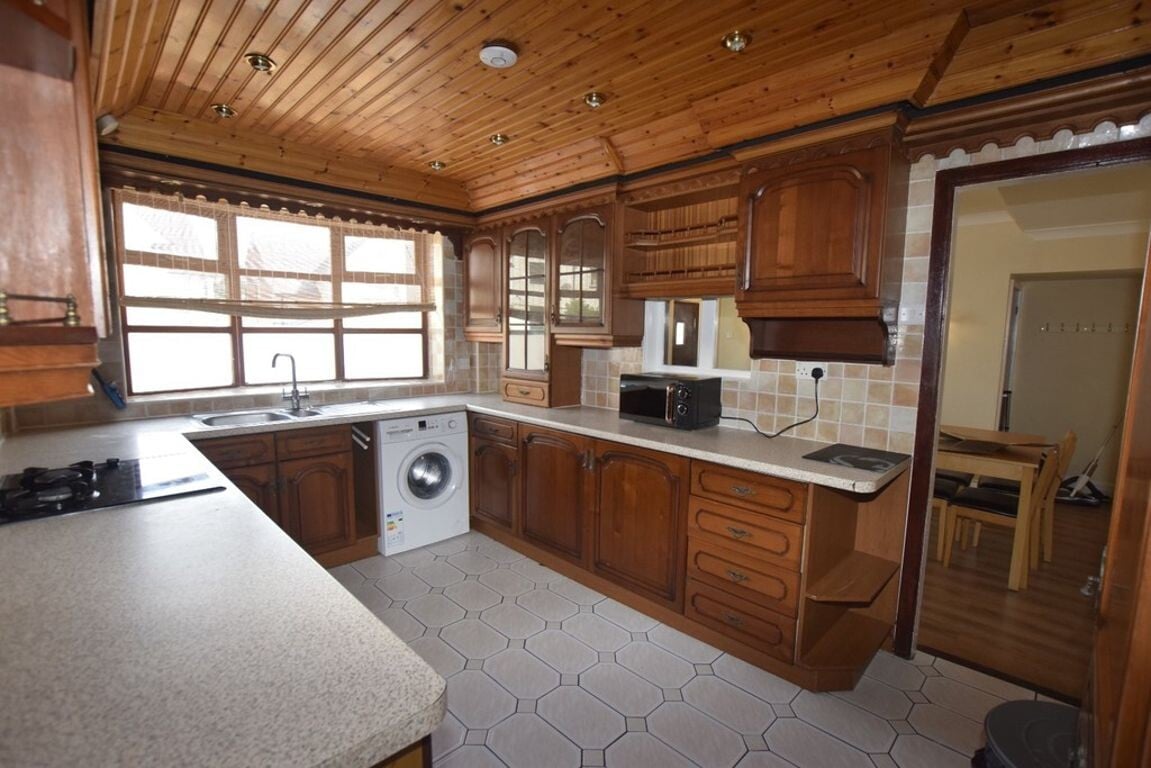 4 bedroom house for rent Windmill Hill Lane, Derby, DE22 3BN UniHomes