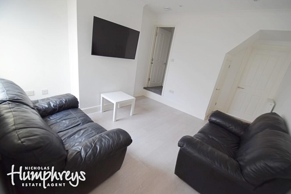 3 bedroom house for rent Leek Road, StokeonTrent, ST1 3JL UniHomes