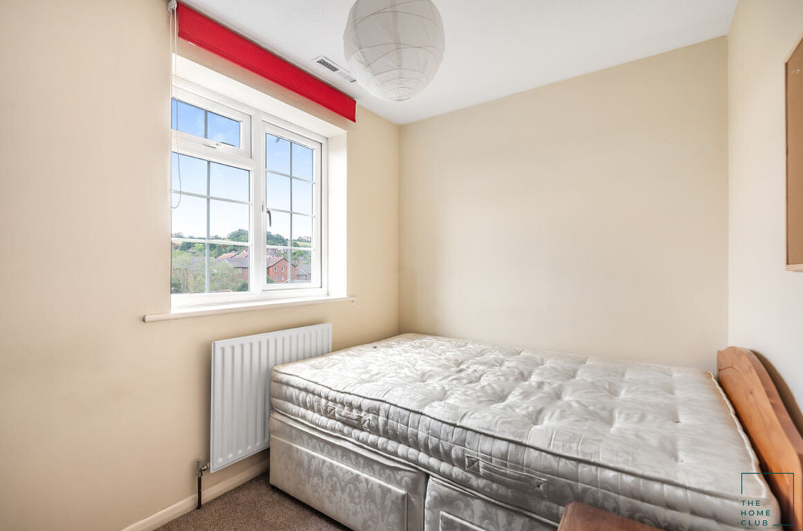 4 bedroom house for rent Lynwood, Surrey, GU2 7NY UniHomes