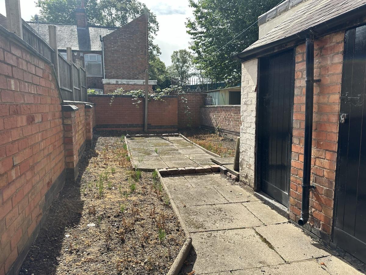 2 bedroom house for rent Windermere Street, Leicester, LE2 7GT UniHomes