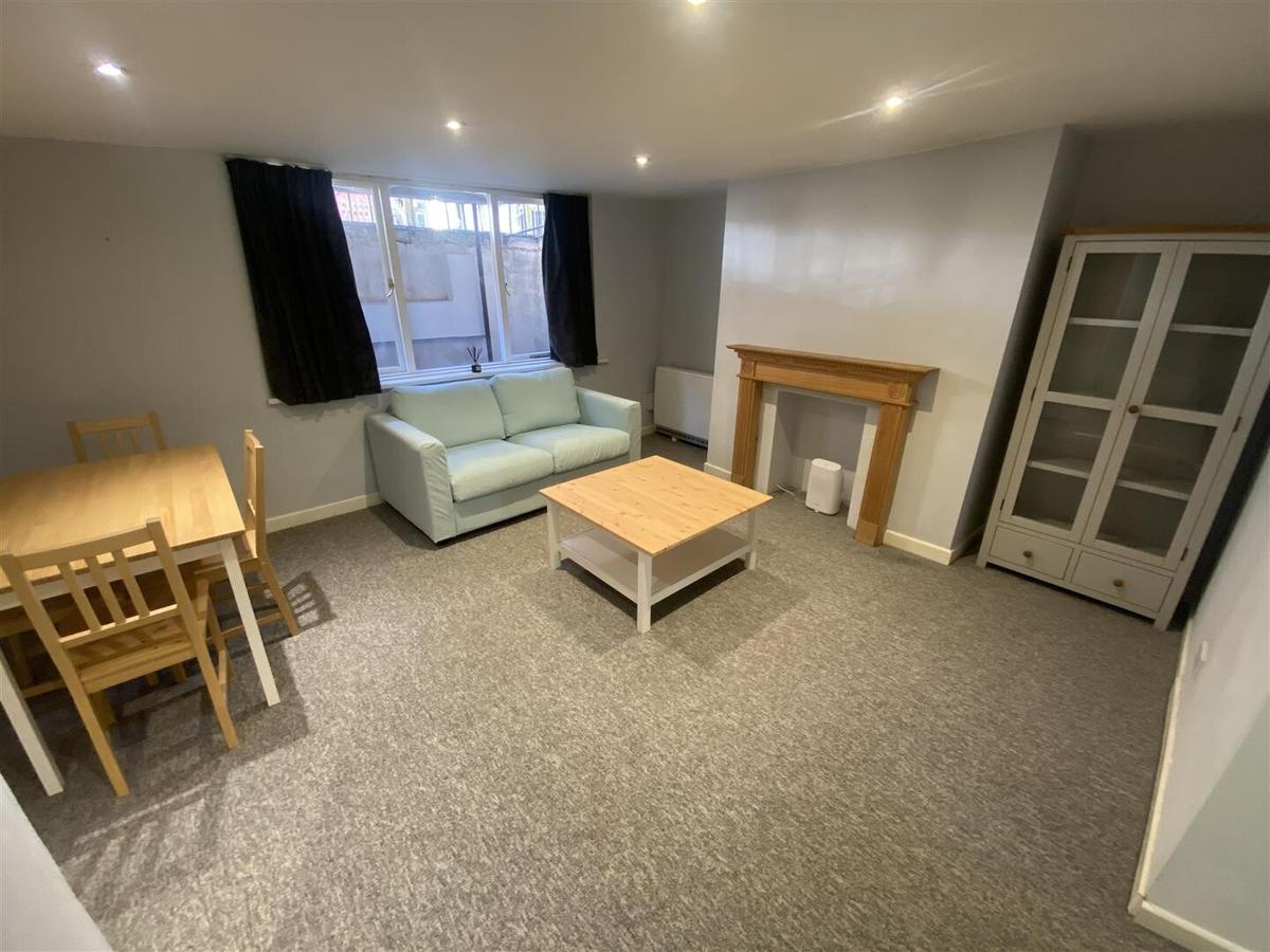 1 bedroom apartment for rent 30 Cumberland Street Bristol, BS2 8NL ...