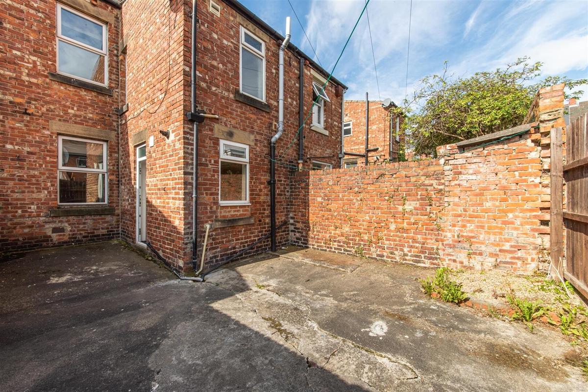 4 bedroom house for rent Brandon Grove, Newcastle, NE2 1PA UniHomes