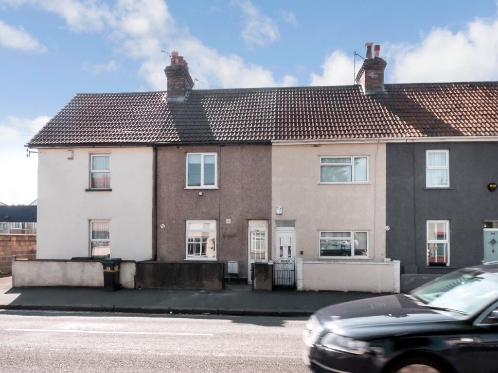 4 bedroom house for rent Southmead Road Horfield, Bristol, BS10 5EN