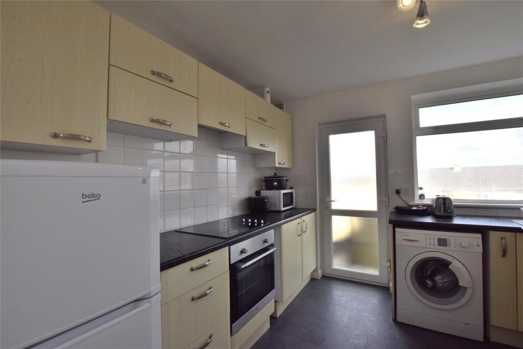 4 bedroom house for rent Ambleside Road, Bath, BA2 2LR UniHomes