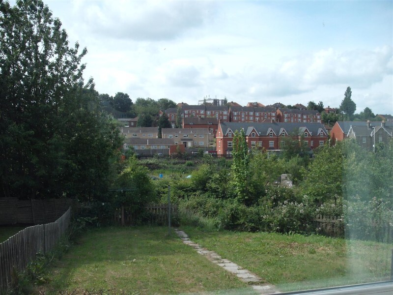 6 bedroom house for rent Queenswood Drive, Leeds, LS6 3NG UniHomes