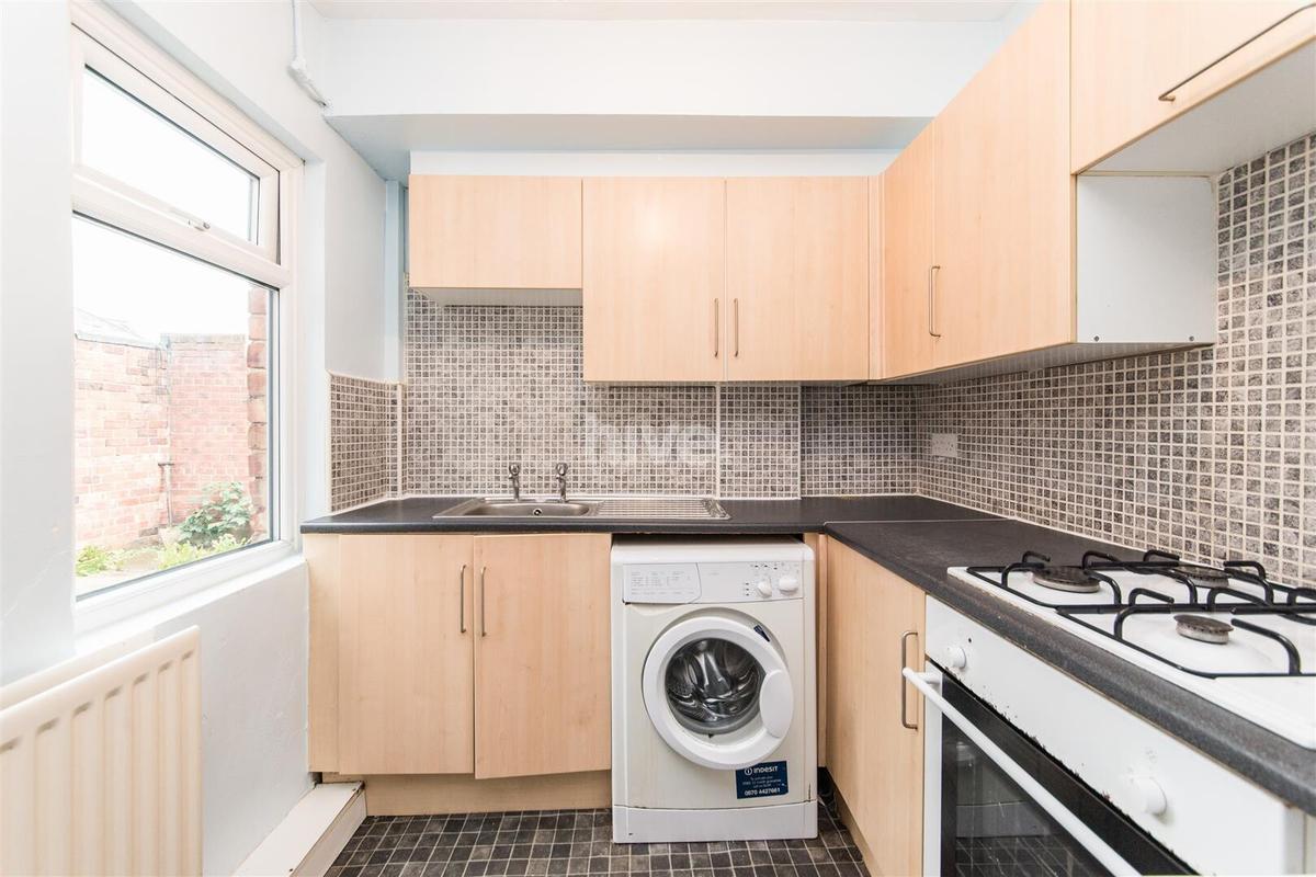 2 bedroom apartment for rent Balmoral Terrace, Newcastle, NE6 5YA