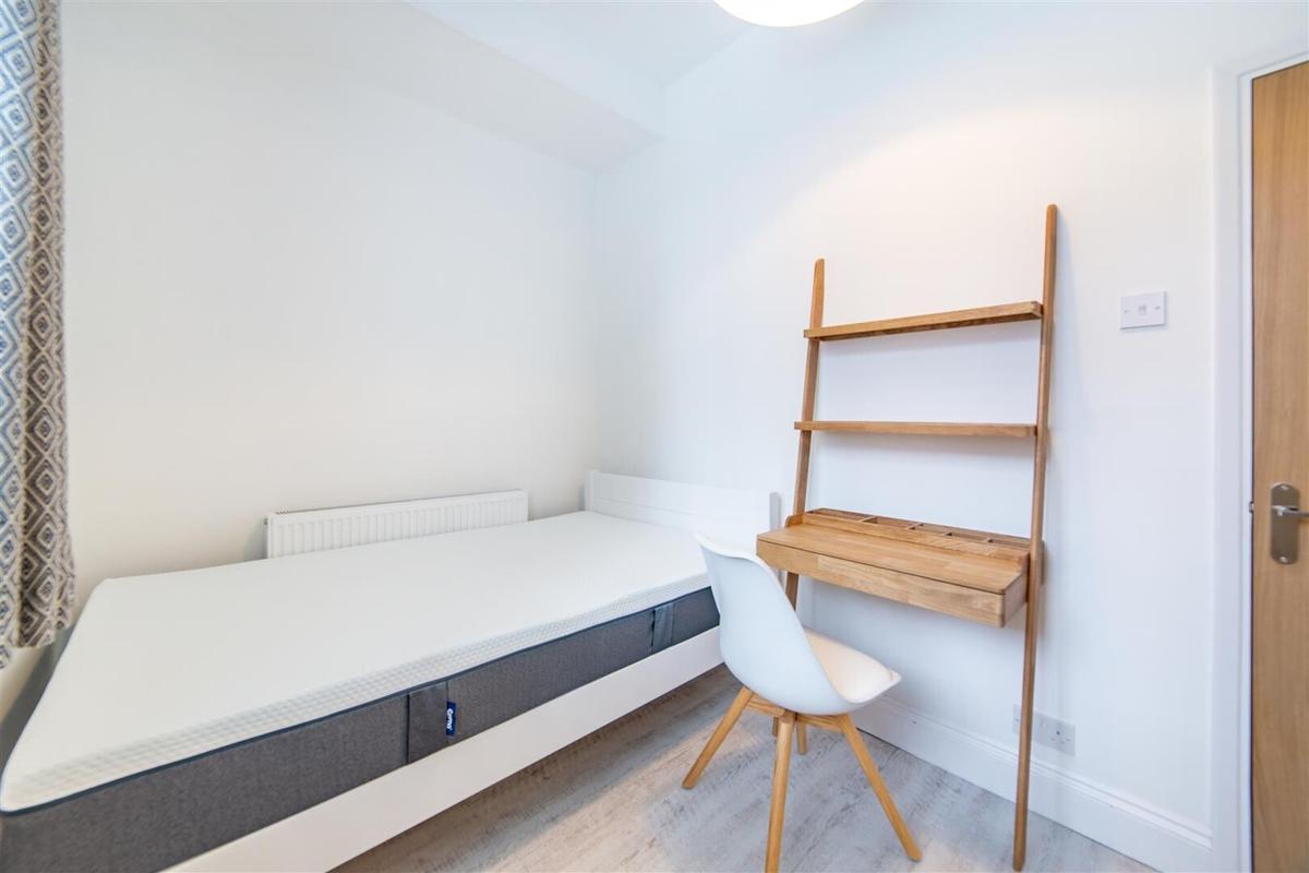 4 bedroom apartment for rent Falmouth Road, Newcastle, NE6 5NS UniHomes