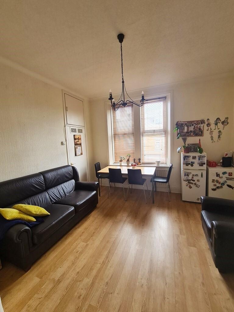 4 bedroom house for rent Westgate Road, Newcastle, NE4 9BN UniHomes