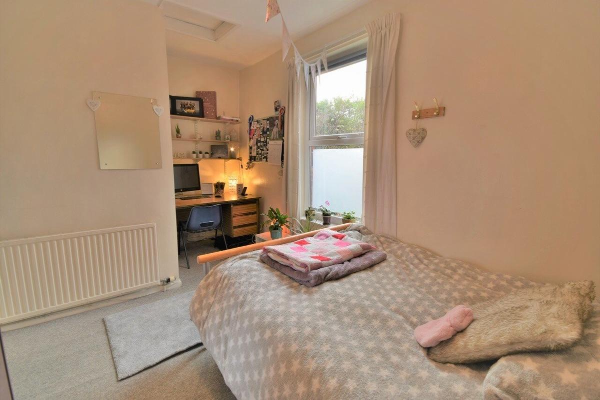3 bedroom house for rent Crookes, Sheffield, S10 1TE UniHomes