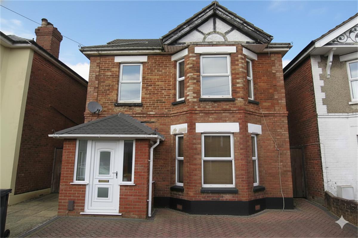 5 bedroom house on Markham Road, Charminster, Bournemouth