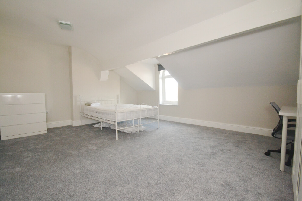 5 bedroom house for rent Trafalgar Road, Manchester, M6 8JD UniHomes