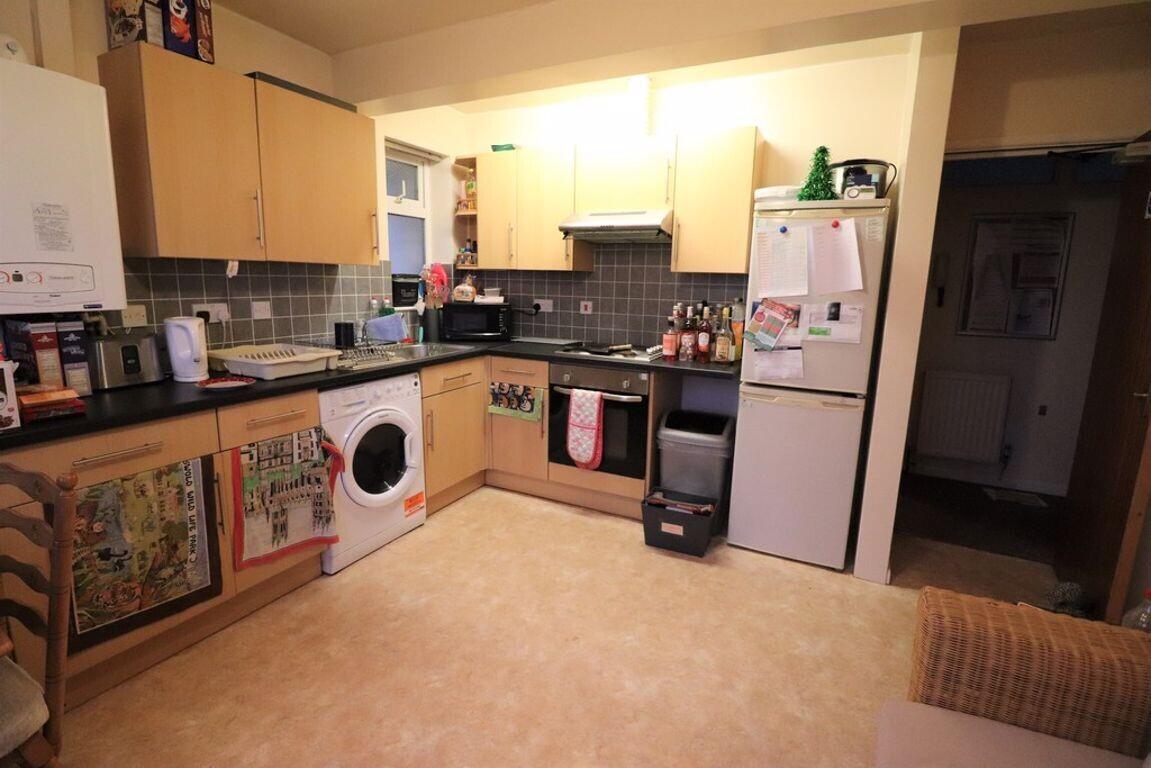 3 bedroom apartment for rent Ringwood Road, Bath, BA2 3JL UniHomes