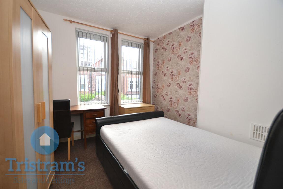 4 bedroom house for rent Rosebery Avenue, Nottingham, NG2 5FQ UniHomes