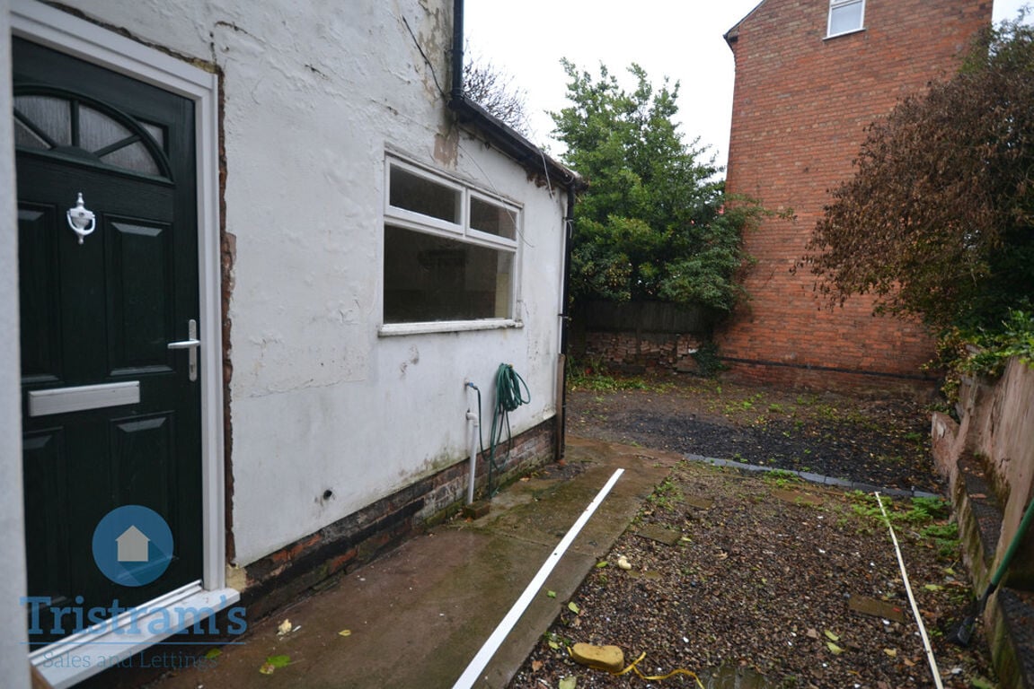 4 bedroom house for rent Rosebery Avenue, Nottingham, NG2 5FQ UniHomes