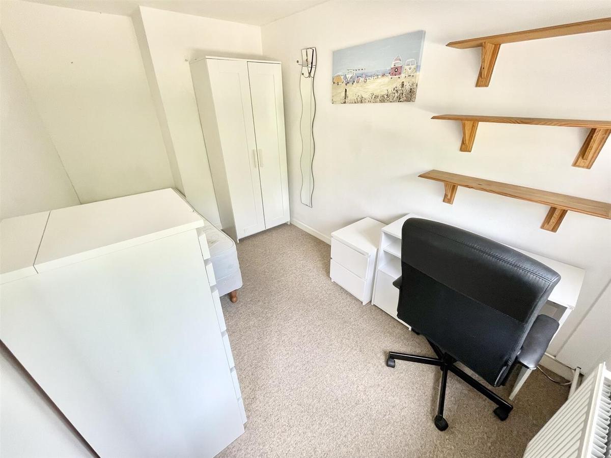 3 bedroom house for rent Twerton Farm Close, Bath, BA2 1BL UniHomes