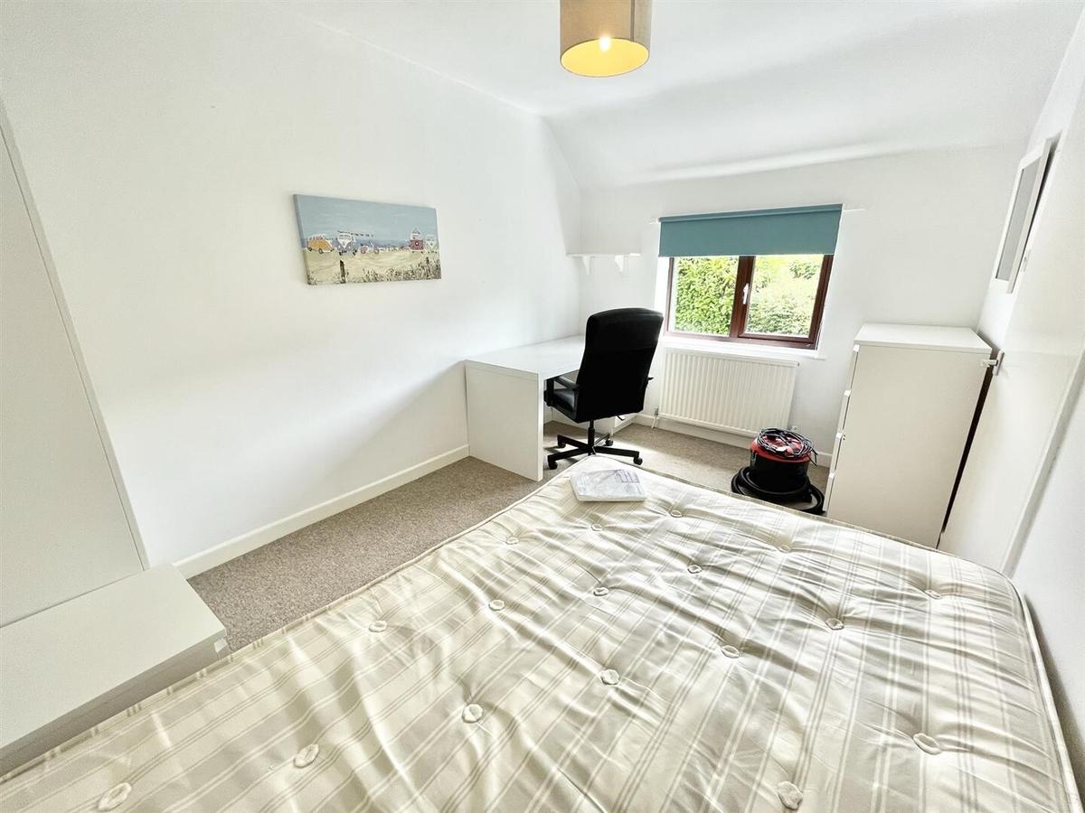 3 bedroom house for rent Twerton Farm Close, Bath, BA2 1BL UniHomes