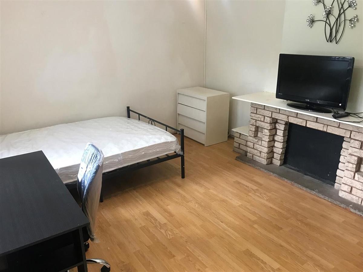 4 bedroom house for rent Cadleigh Gardens, Birmingham, B17 0QB UniHomes