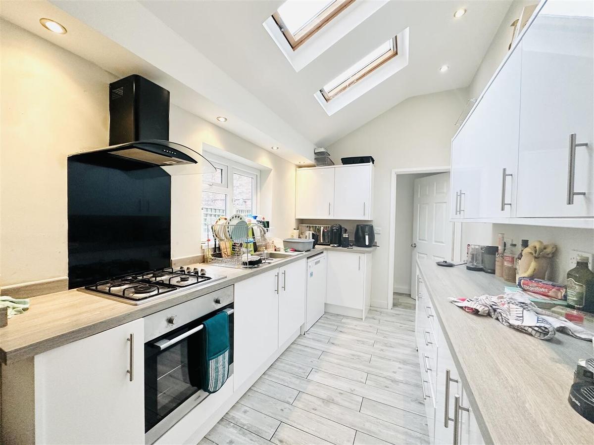 6 bedroom house for rent Lenton Boulevard Nottingham, NG7 2ET UniHomes