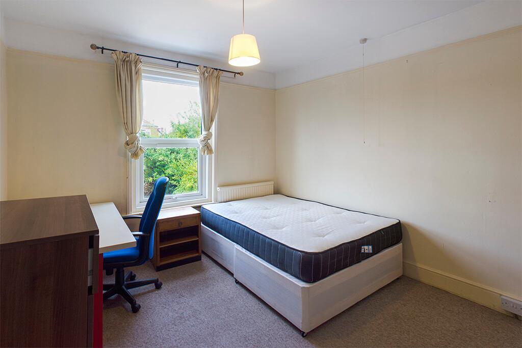 5 bedroom house for rent Holyrood Avenue, Southampton, SO17 1SH UniHomes