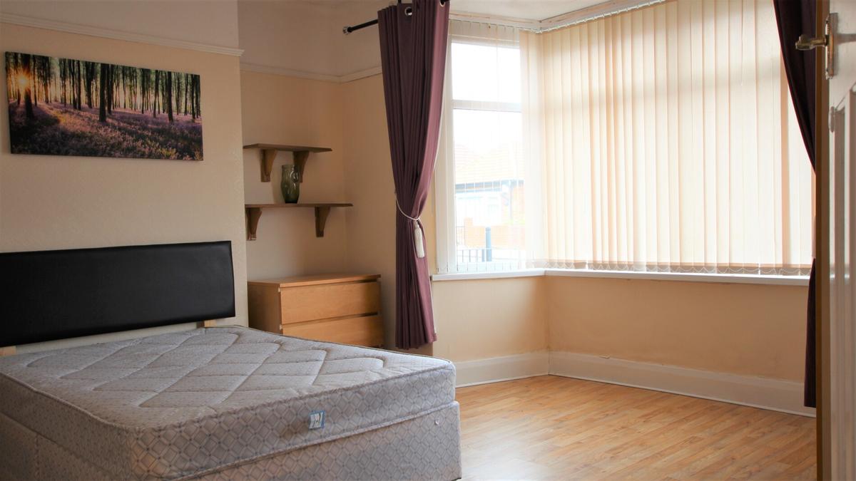 2 bedroom apartment for rent Sackville Road, Newcastle, NE6 5TB UniHomes