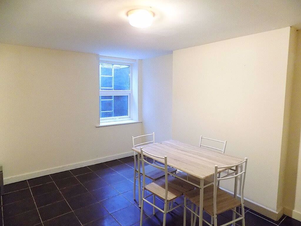 3 bedroom apartment for rent Wilberforce Road, Portsmouth, PO5 3DR