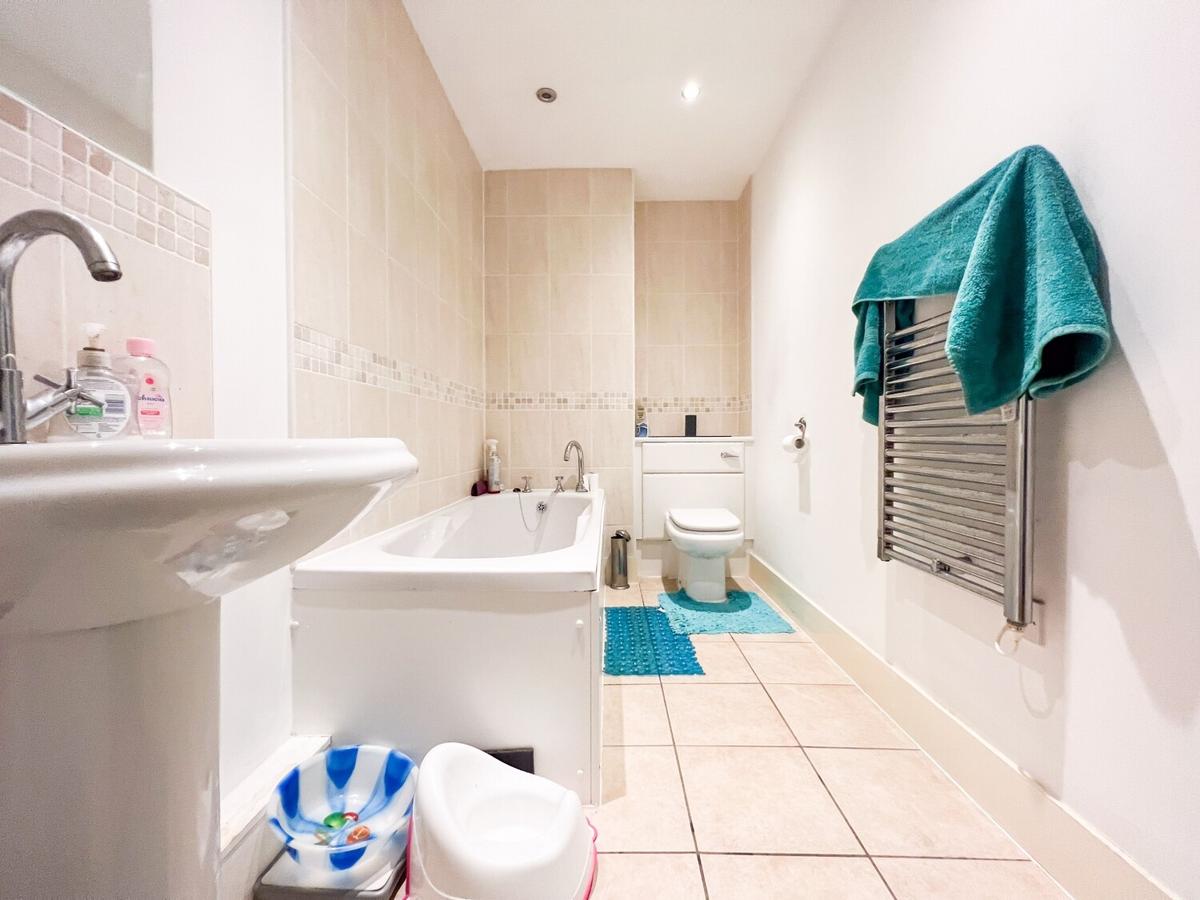 2 bedroom apartment for rent Lady Isle House, Prospect Place, Cardiff