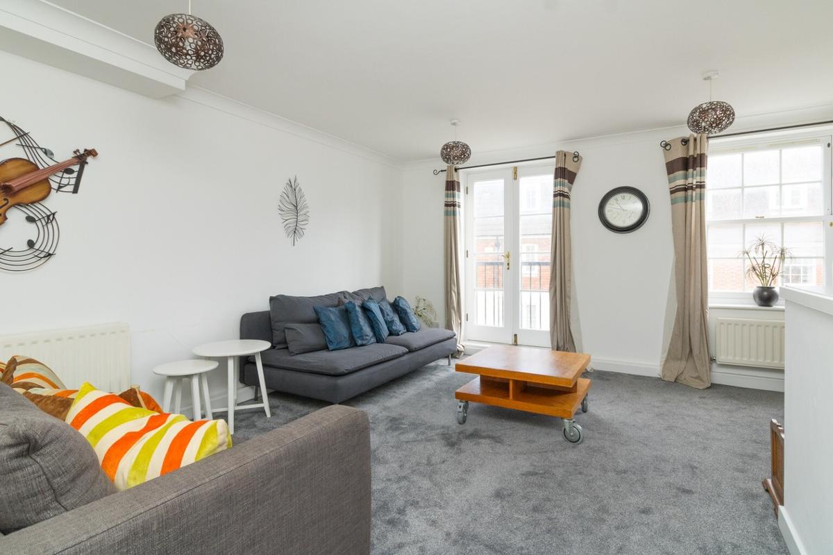 3 bedroom apartment for rent Station Road West, Canterbury, CT2 8HY